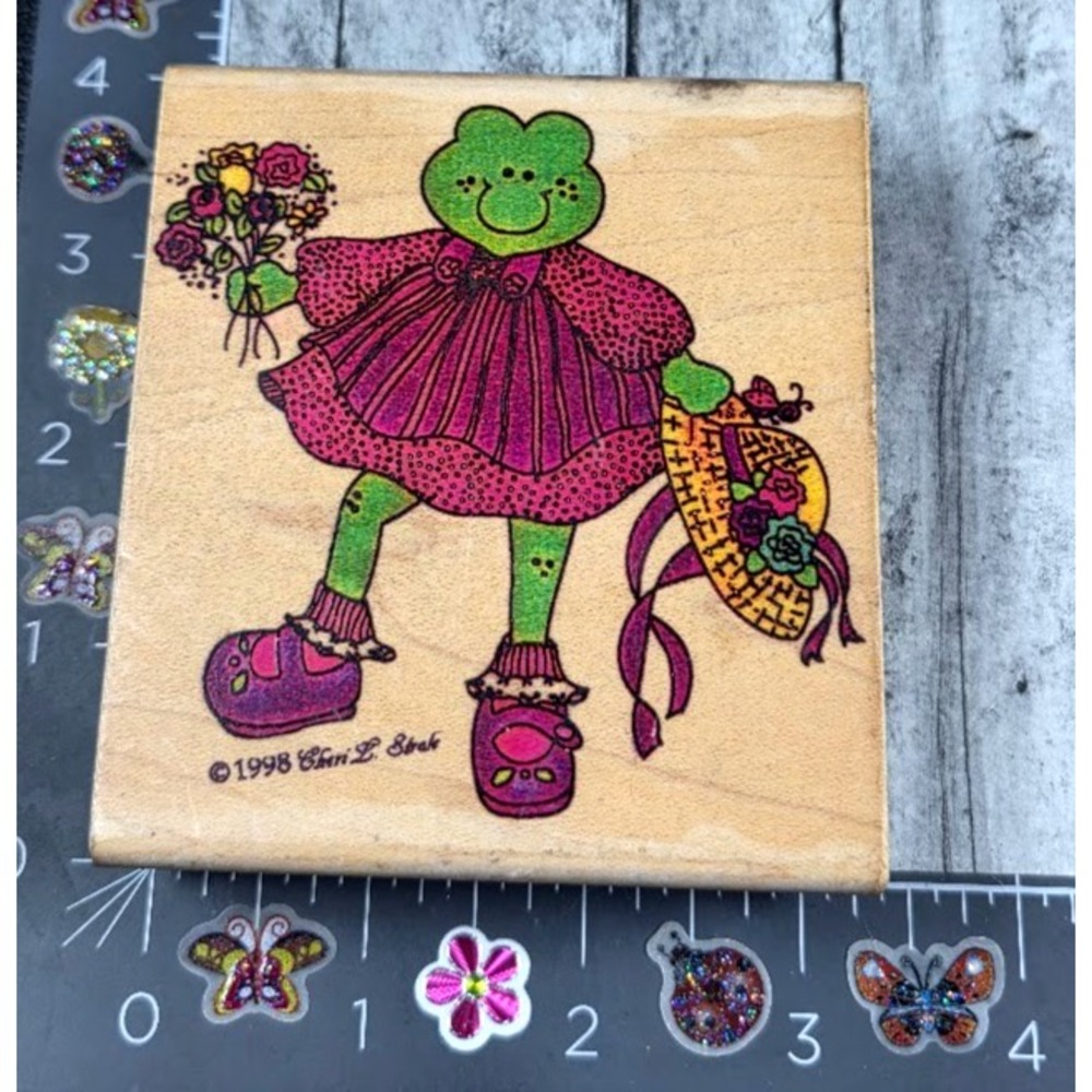 Stampassions Rhonda Ribbit Frog F3211 Hat Flowers Rubber Stamp Wood #G9